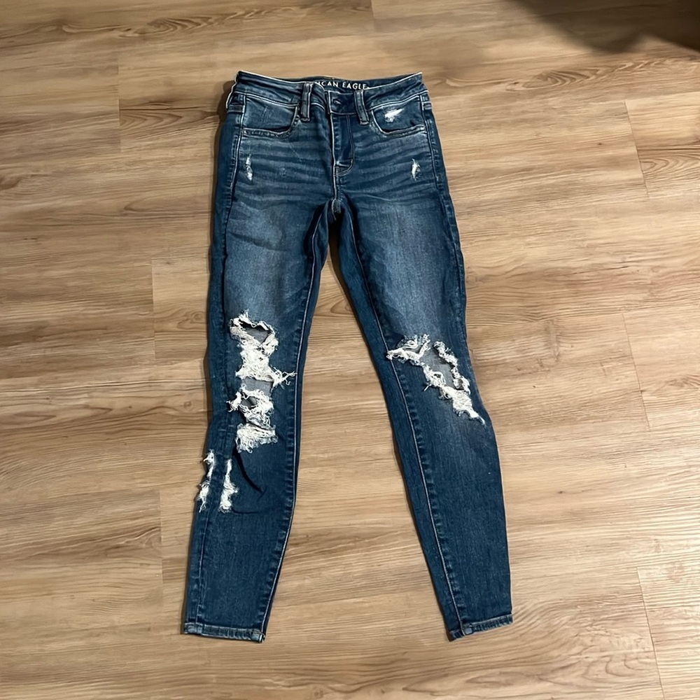 American Eagle Ripped Jegging